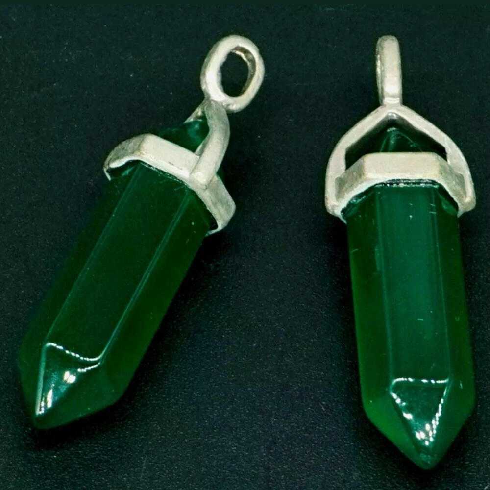 (SOLD-m) Natural Gemstone Hexagonal Pointed Chakra - Picture 1 of 1